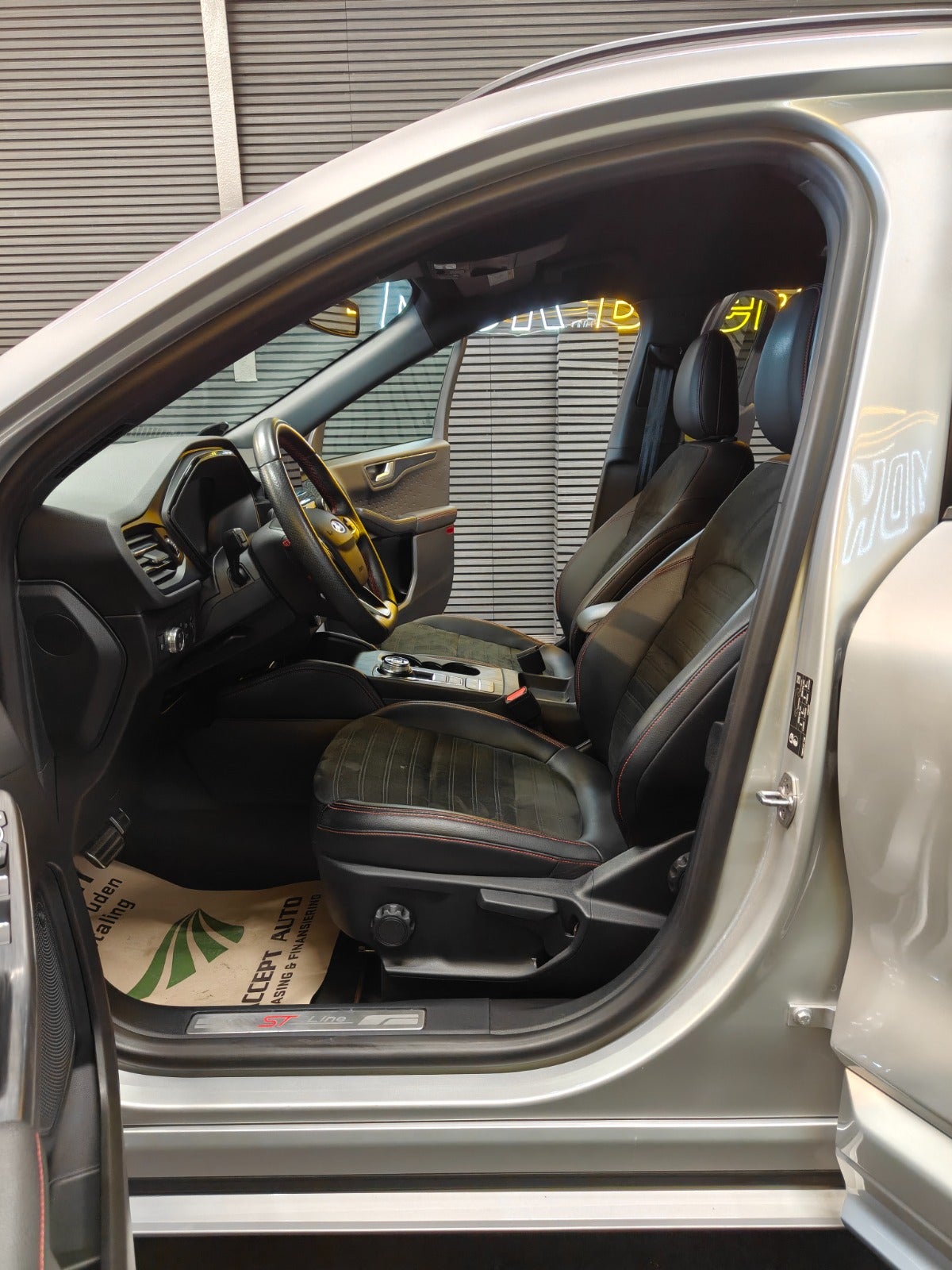 Billede af Ford Kuga 2,5 PHEV ST-Line CVT