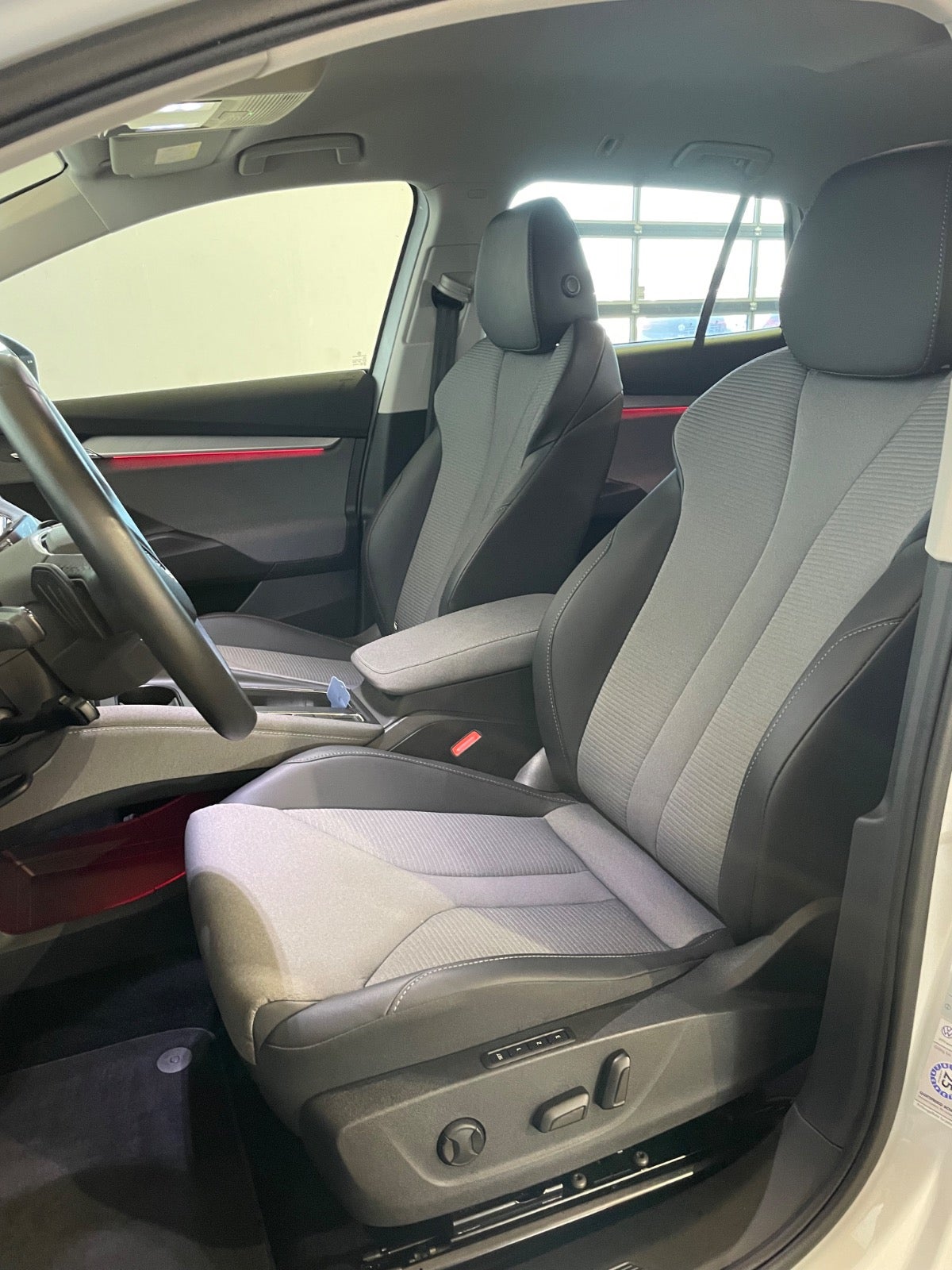 Skoda Enyaq iV Plus Loft