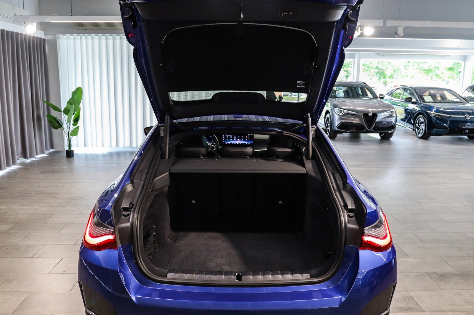 Billede af BMW i4  eDrive35 Fully Charged M-Sport