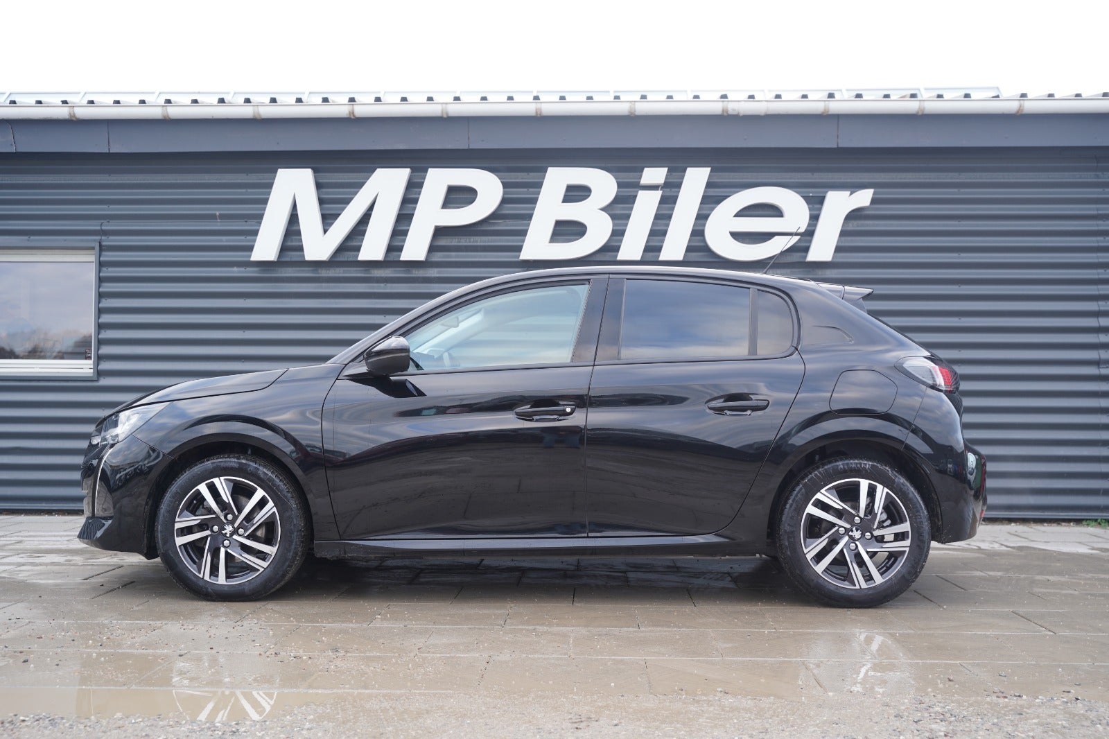 Billede af Peugeot 208 1,5 BlueHDi 100 Allure Sky