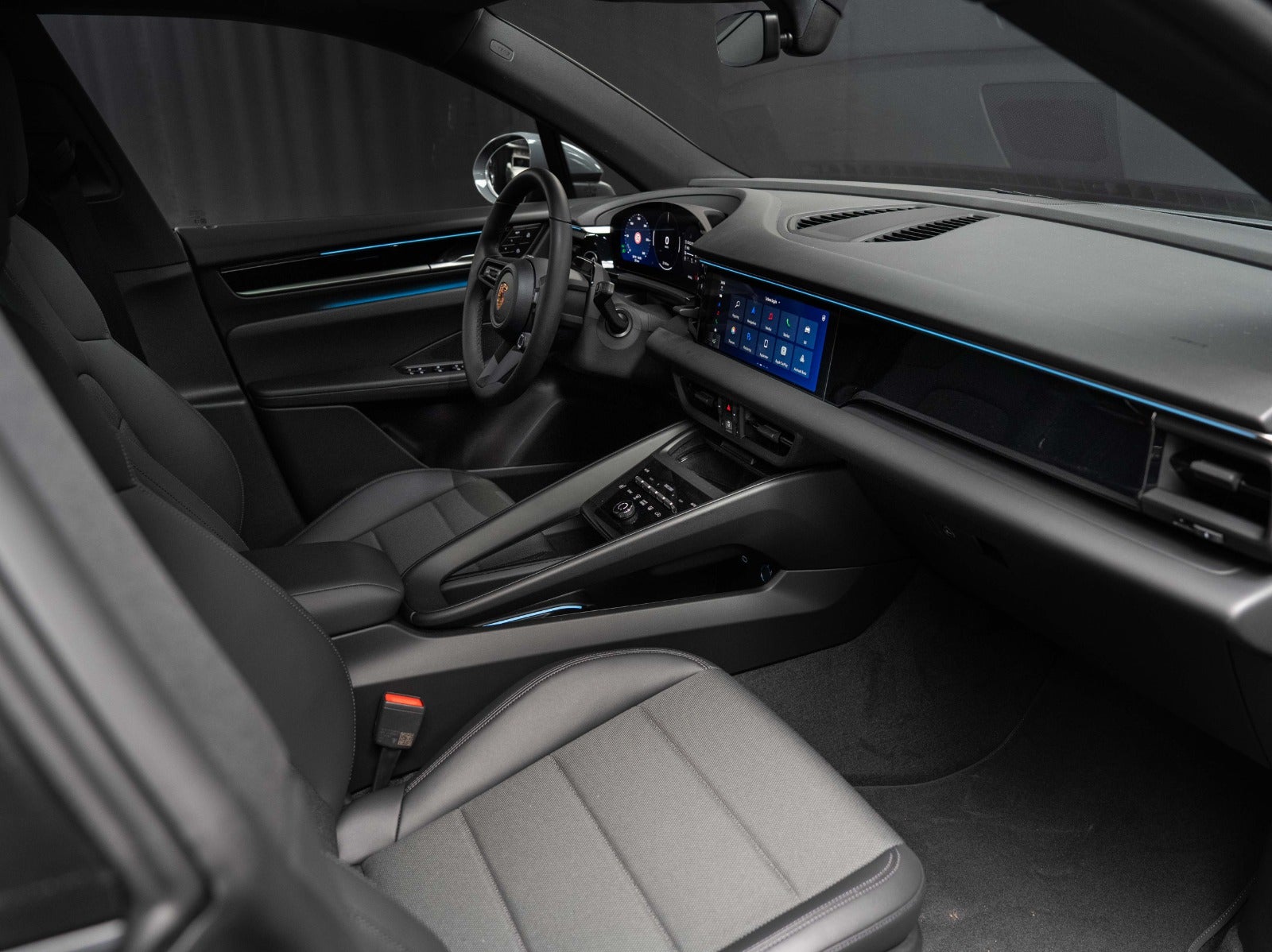 Gallery image 12 of 16