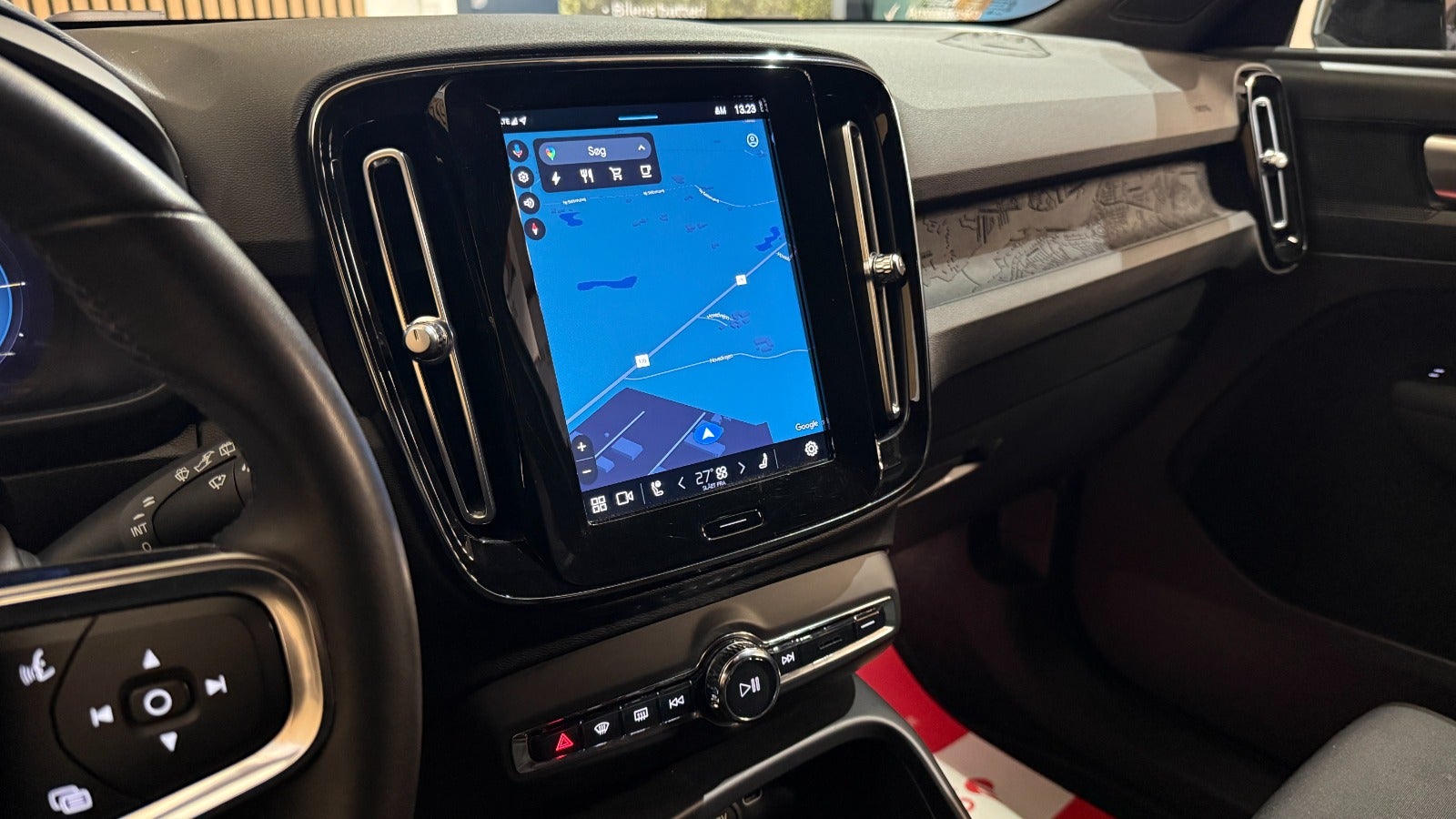 Billede af Volvo XC40  P6 ReCharge Plus