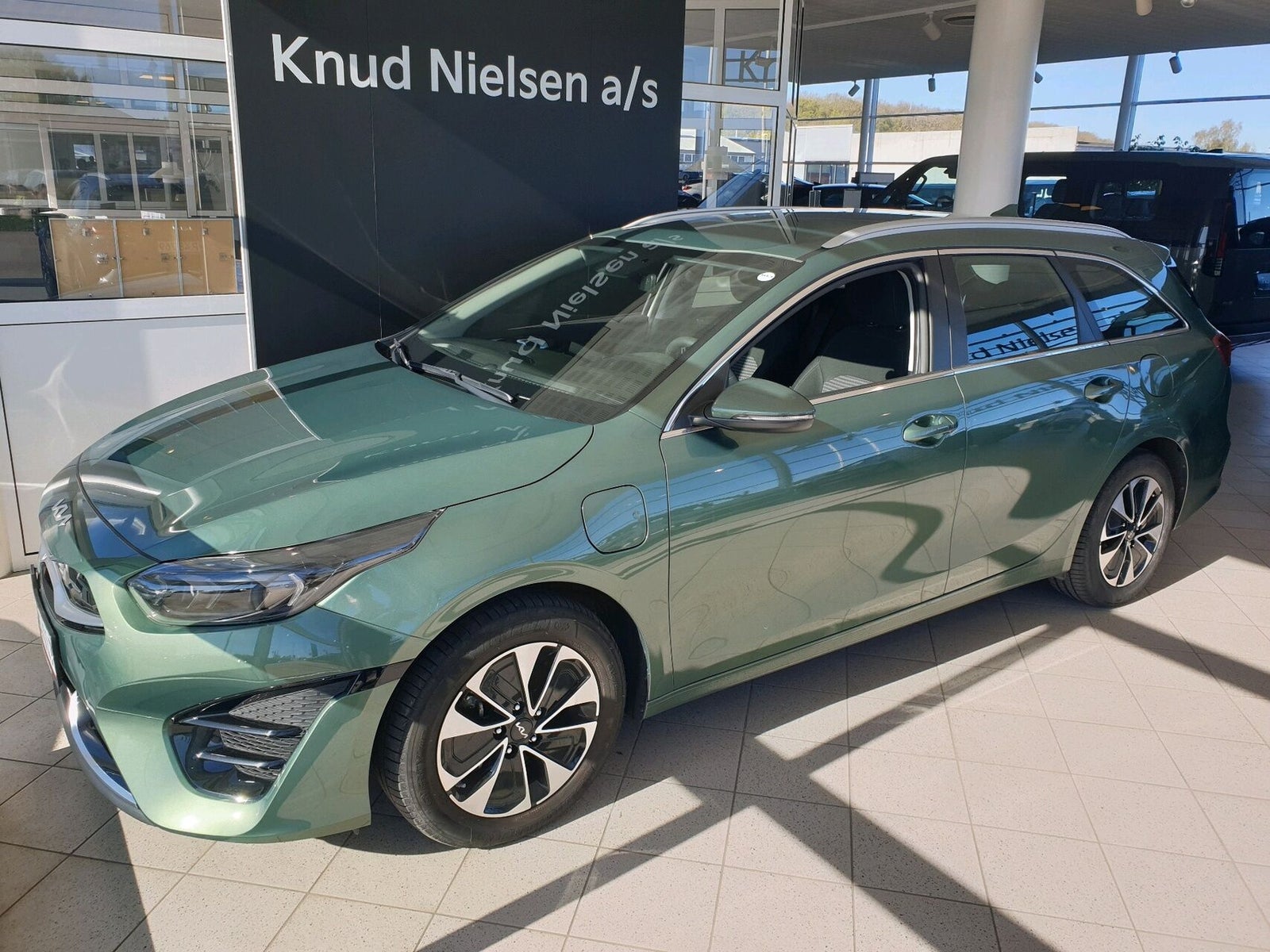 Kia Ceed PHEV Prestige SW DCT