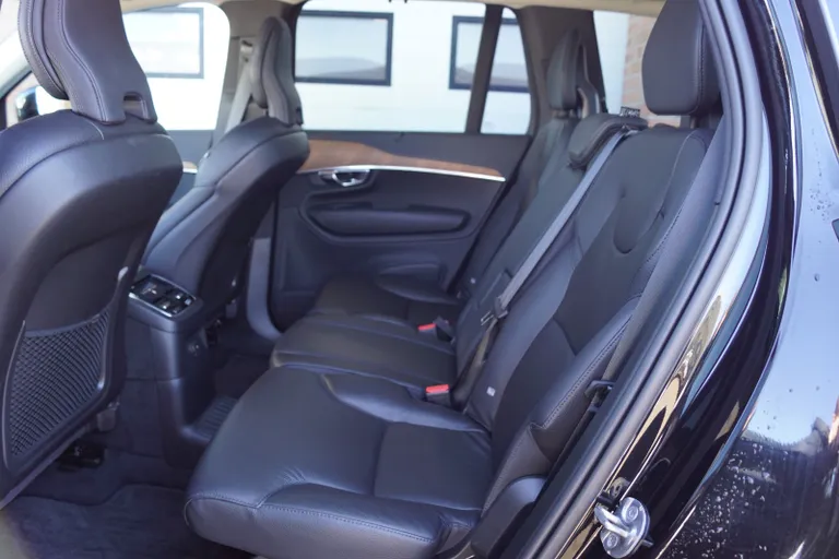 Volvo XC90 T8 ReCharge Inscription aut. AWD 7prs
