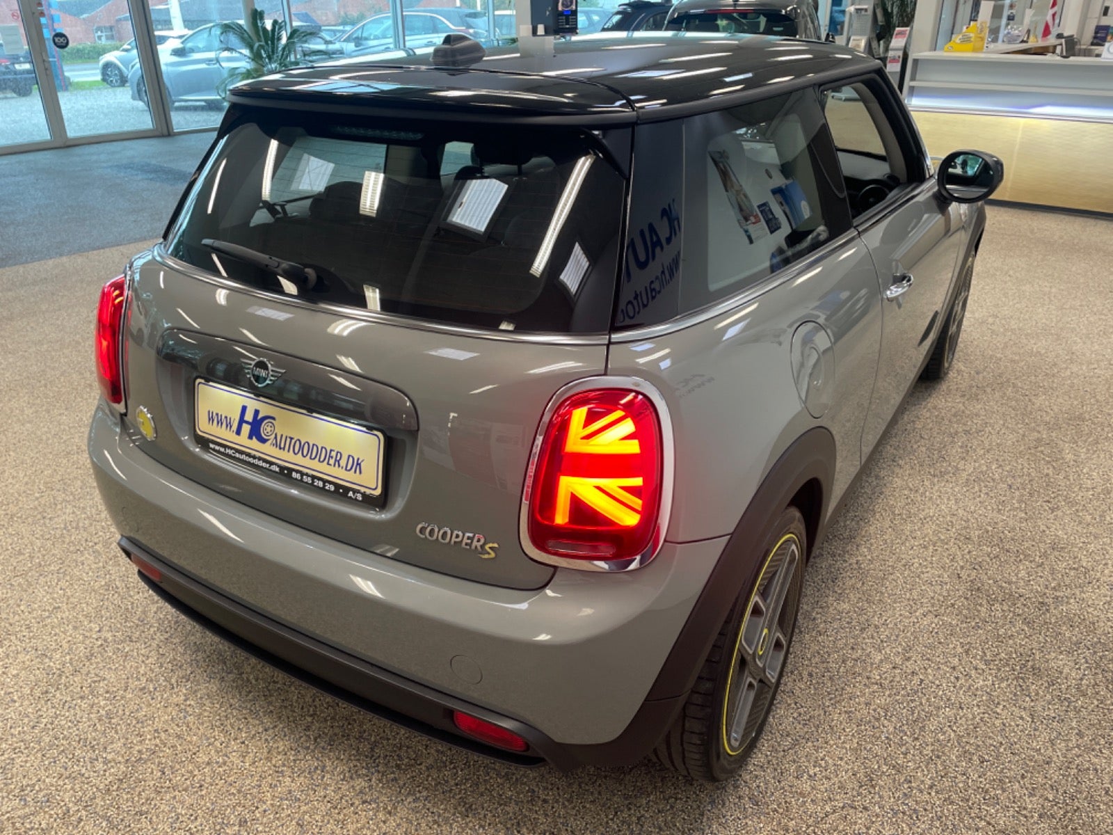 MINI Cooper SE 2021