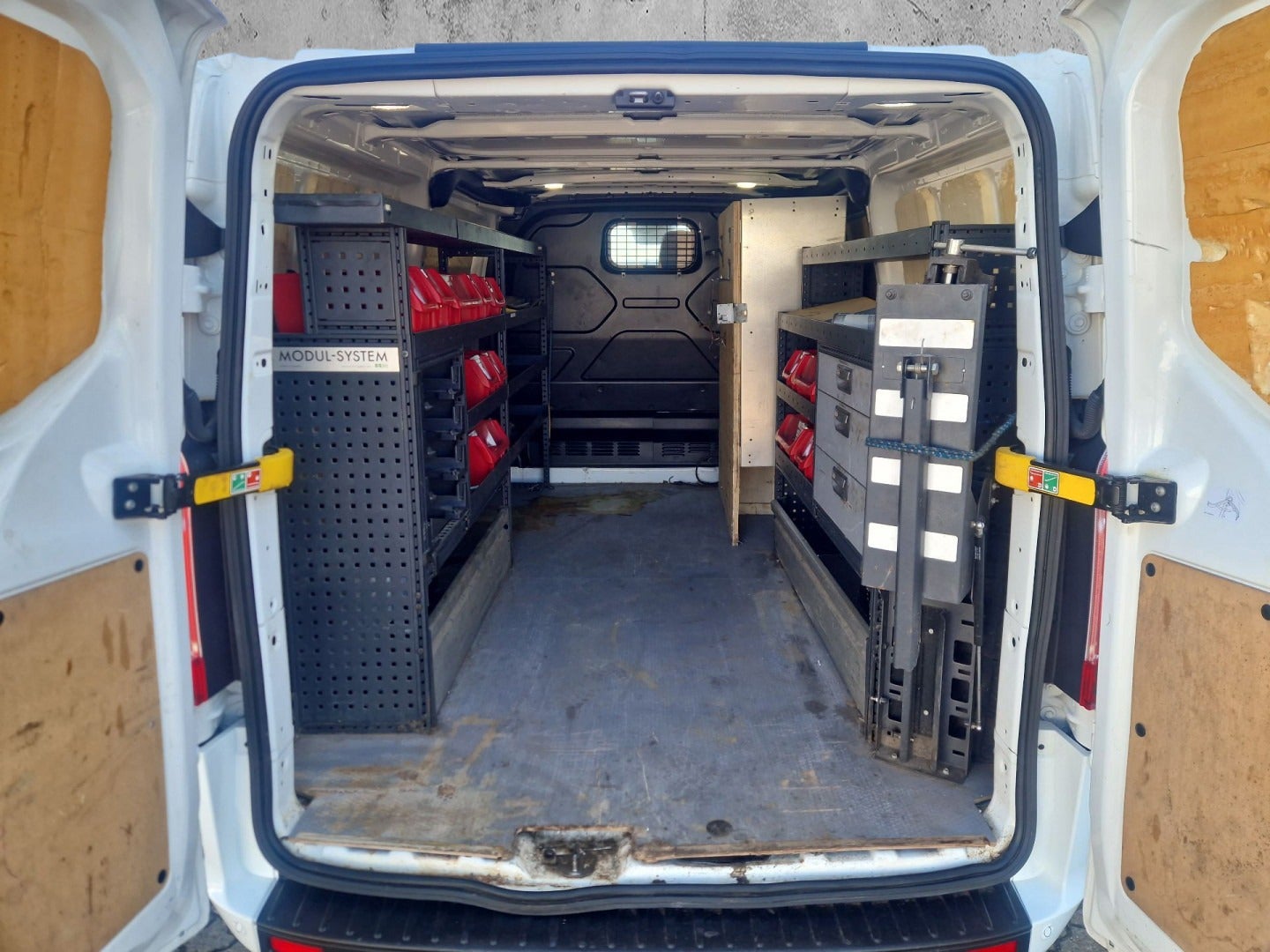 Billede af Ford Transit Custom 300L 2,0 TDCi 130 Trend