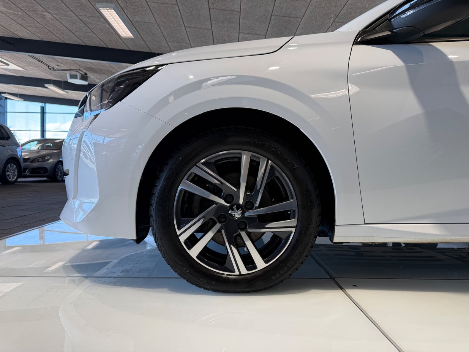 Billede af Peugeot 208 1,2 PureTech 100 Allure Pack