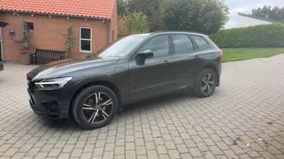 Volvo XC60 2,0 T8 ReCharge R-Design aut. AWD 5d