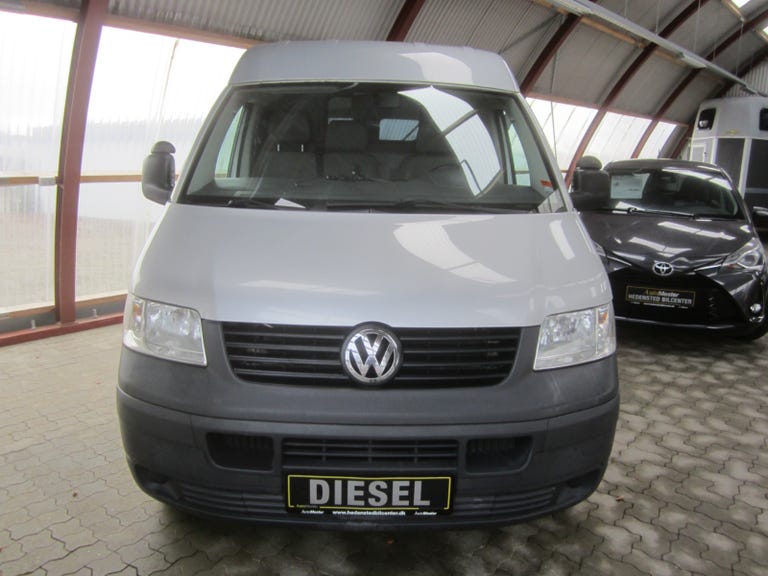 VW Transporter TDi 102 lang høj