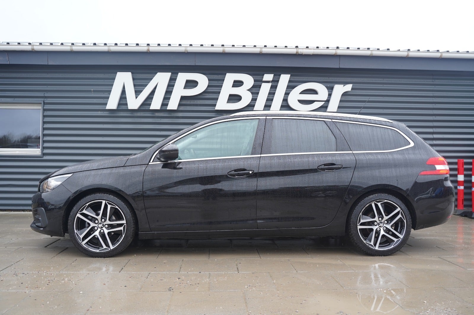 Billede af Peugeot 308 1,2 PureTech 130 Selection Sky SW