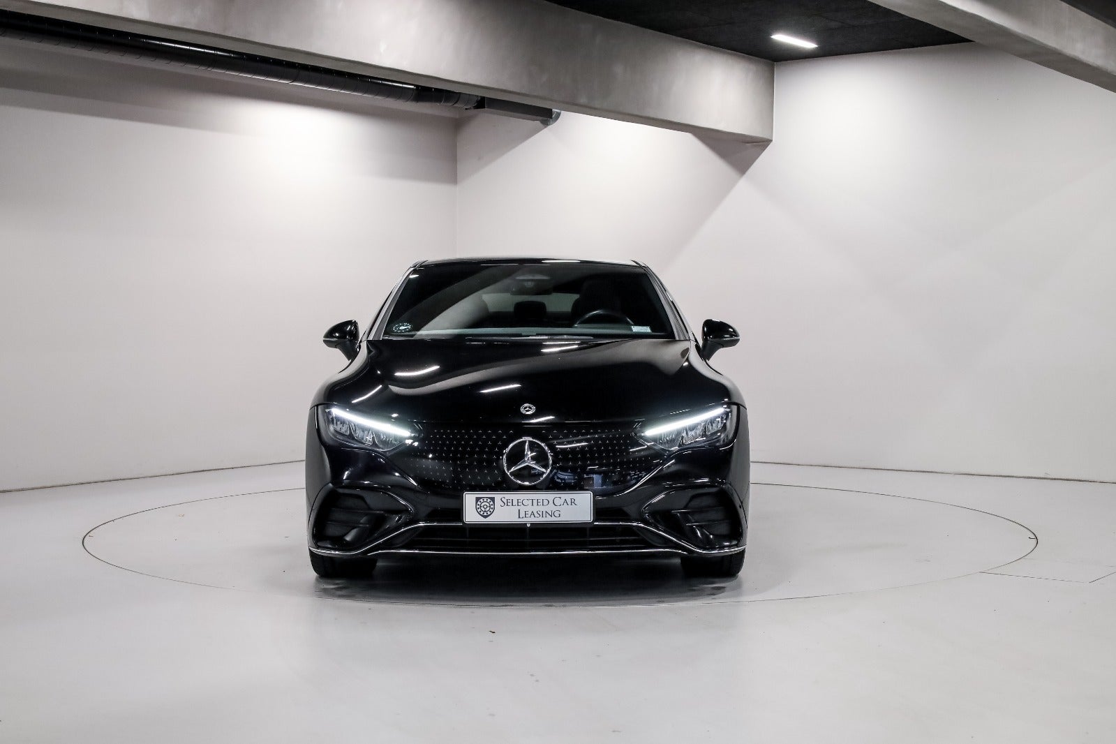 Mercedes-Benz EQE350+ AMG Line