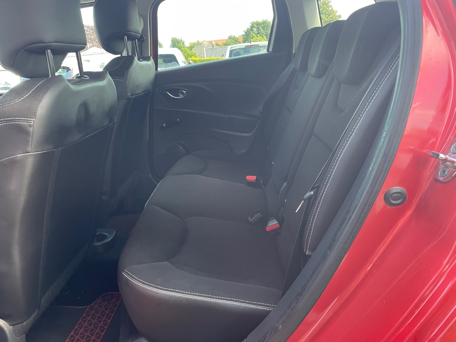 Billede af Renault Clio IV 0,9 TCe 90 Expression Sport Tourer