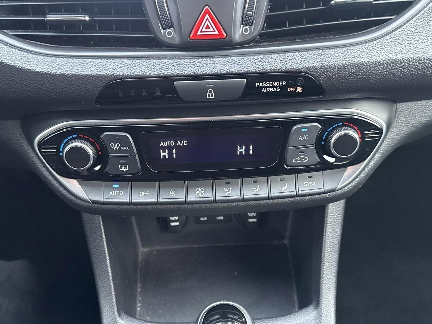 Billede af Hyundai i30 1,4 T-GDi Premium stc. DCT