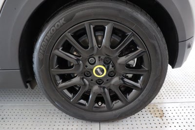 MINI Cooper SE Edition Premium Plus