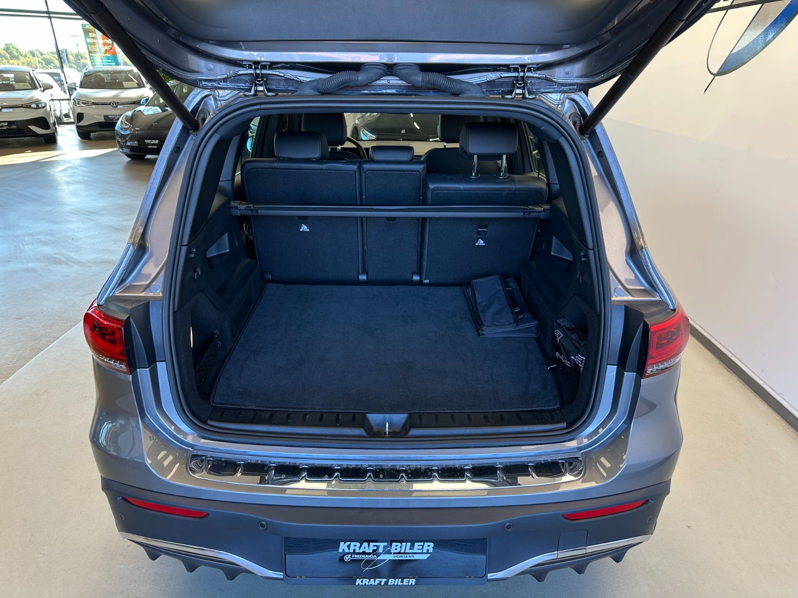 Billede af Mercedes EQB350  AMG Line 4Matic