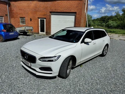 Volvo V90 2,0 D4 190 Momentum aut. 5d