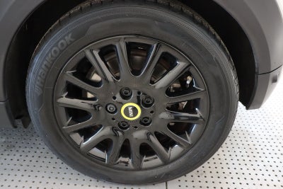 MINI Cooper SE Classic Trim