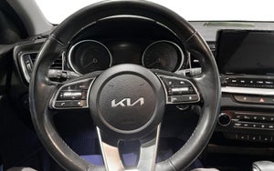 Kia Ceed PHEV Upgrade Premium+ Lux SW DCT