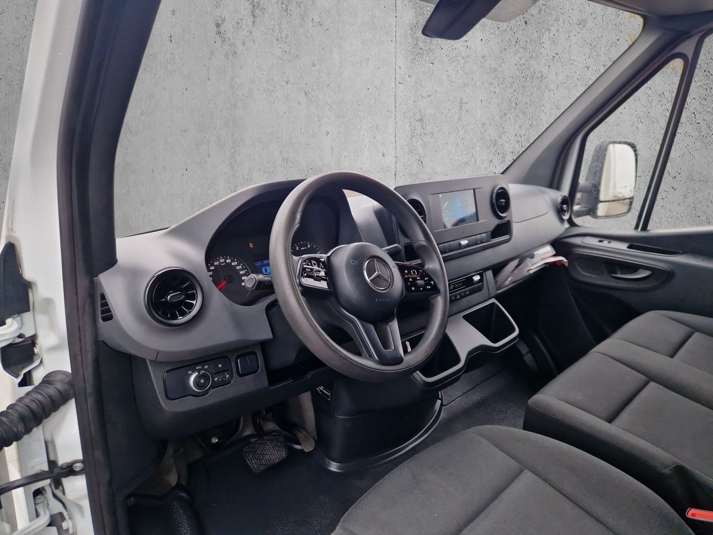 Billede af Mercedes Sprinter 314 2,2 CDi Alukasse m/lift aut. FWD