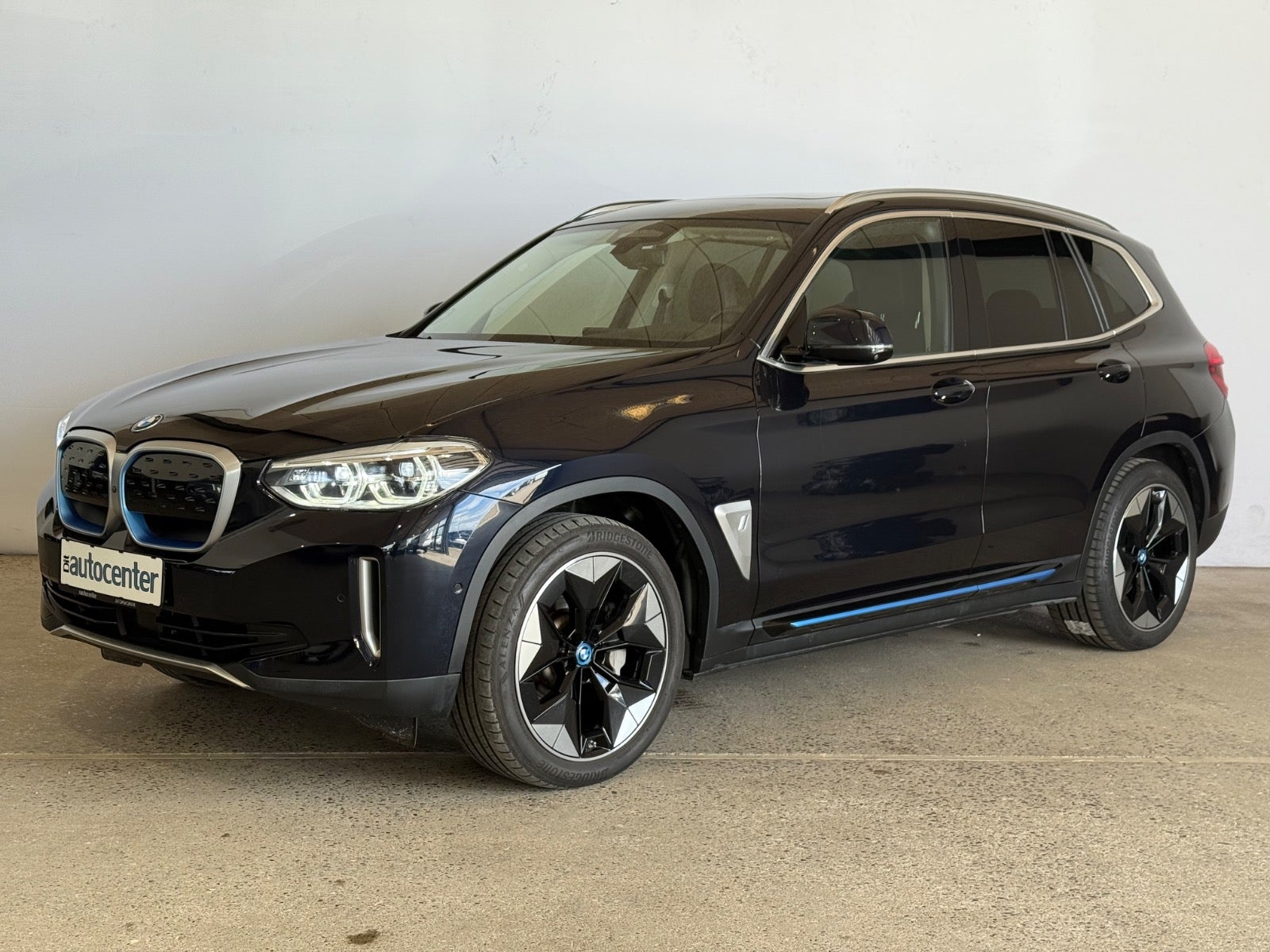 BMW iX3 Charged Impressive