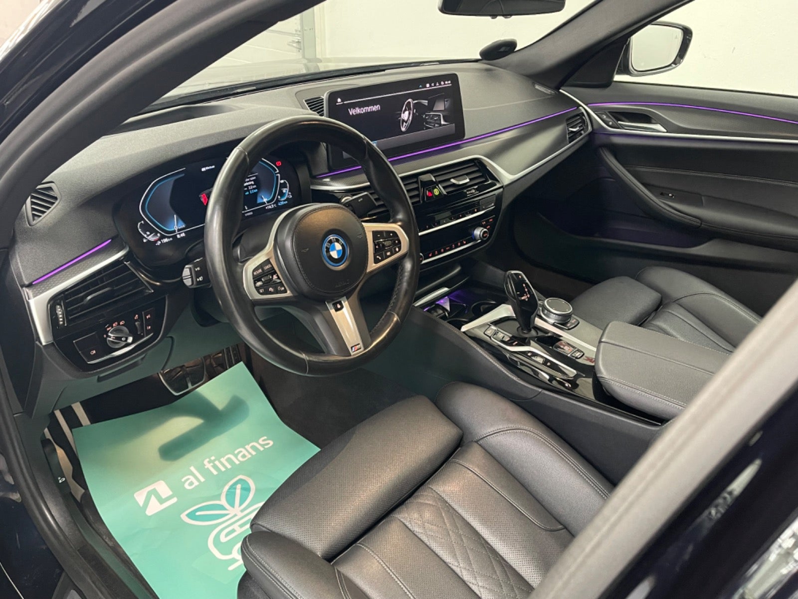 BMW 530e 2021