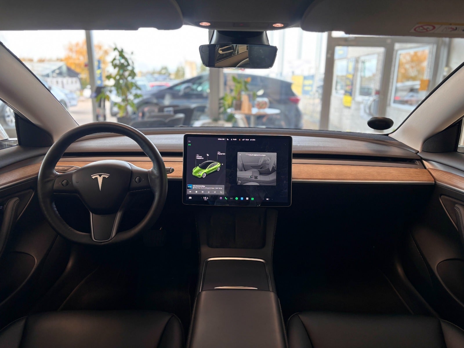 Tesla Model 3 Standard Range+ RWD
