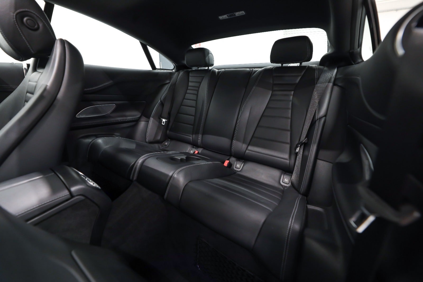 Mercedes-Benz E 400 (4/8)