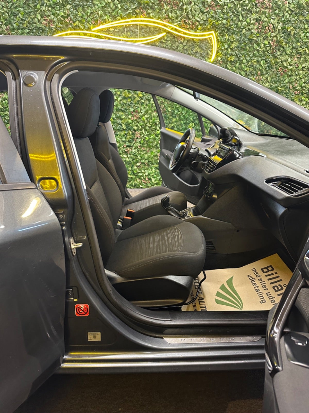 Billede af Peugeot 208 1,0 VTi Access