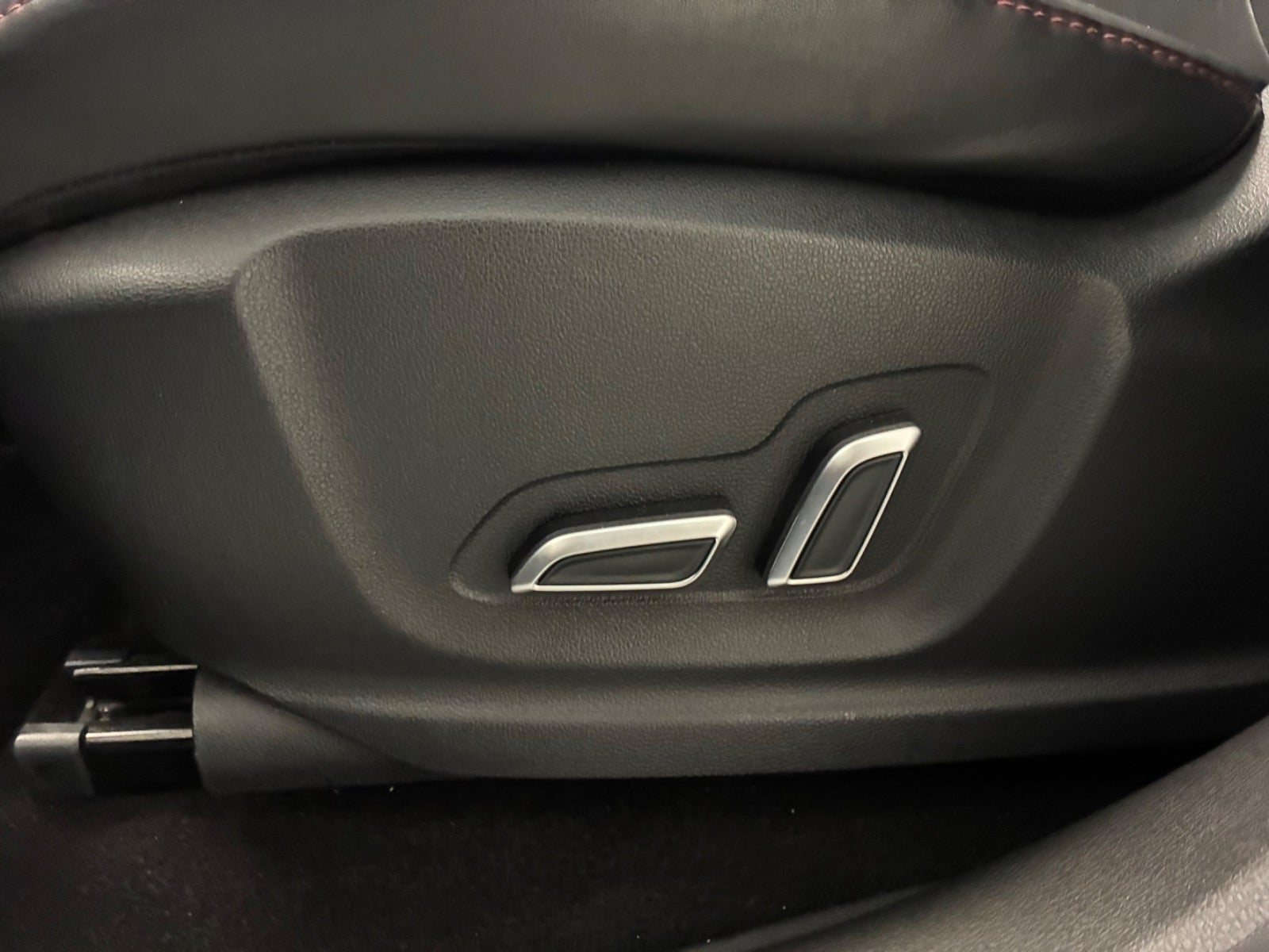 Billede af MG EHS 1,5 PHEV Luxury