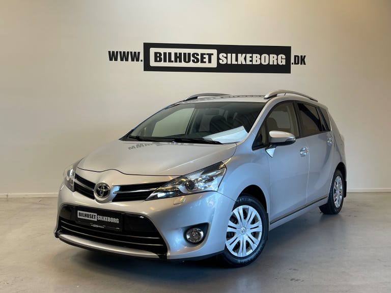 Toyota Verso VVT-i T2 Skyview 7prs