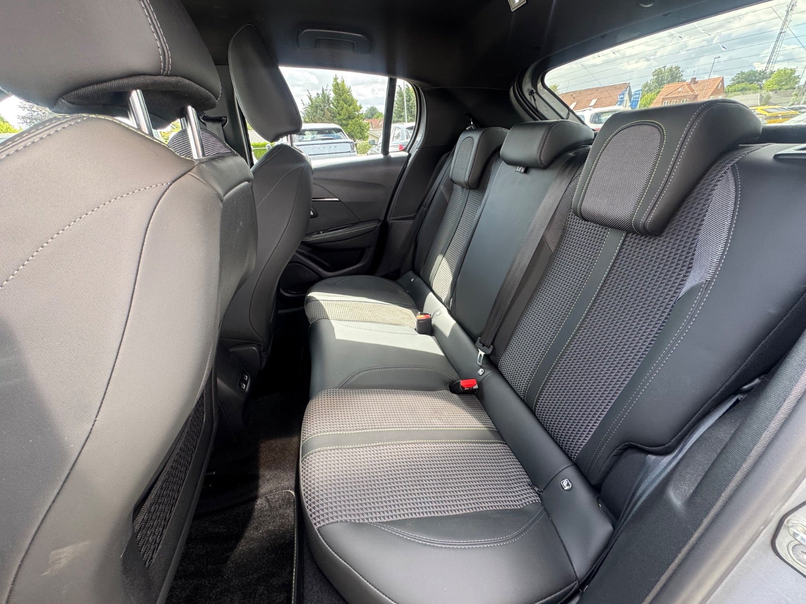 Billede af Peugeot e-208 50 GT