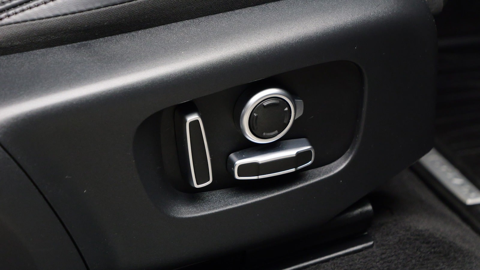 Land Rover Range Rover Evoque P300e HSE aut.