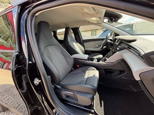 Ford Explorer Select Extended Range