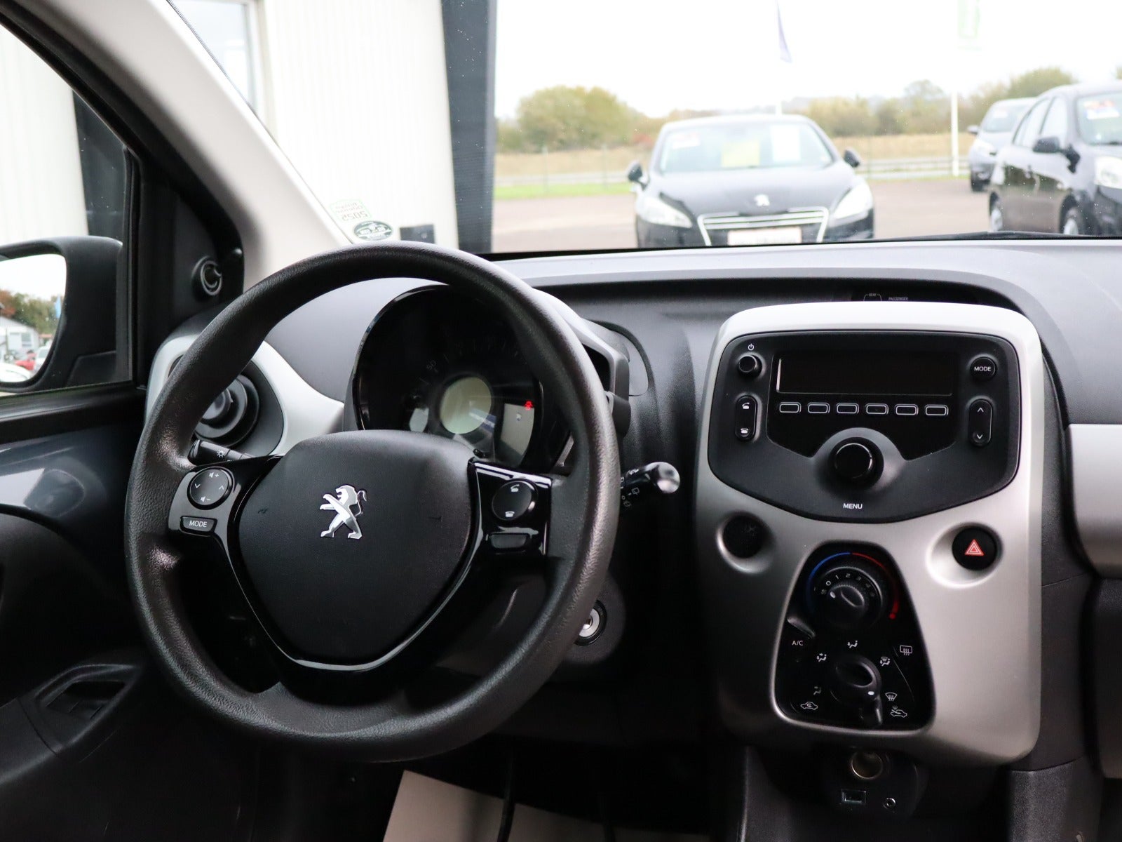 Billede af Peugeot 108 1,0 e-VTi 69 Allure