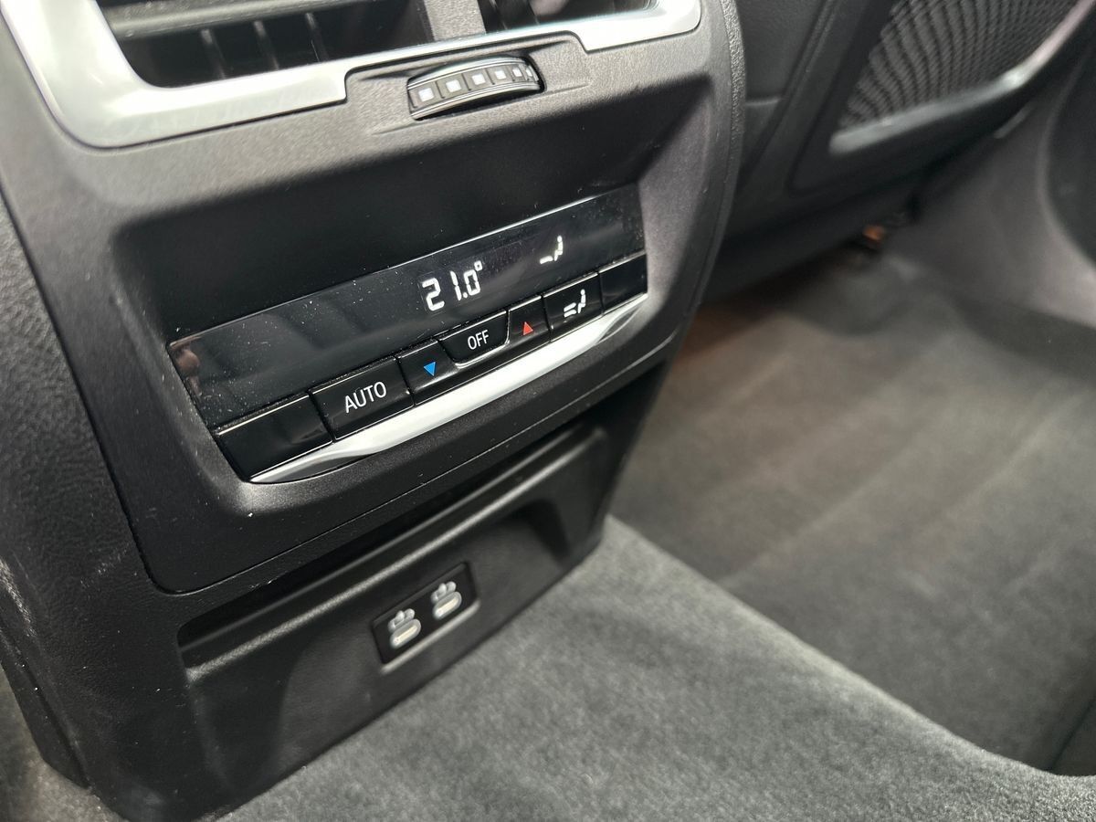 BMW iX3 Charged M-Sport billede 20