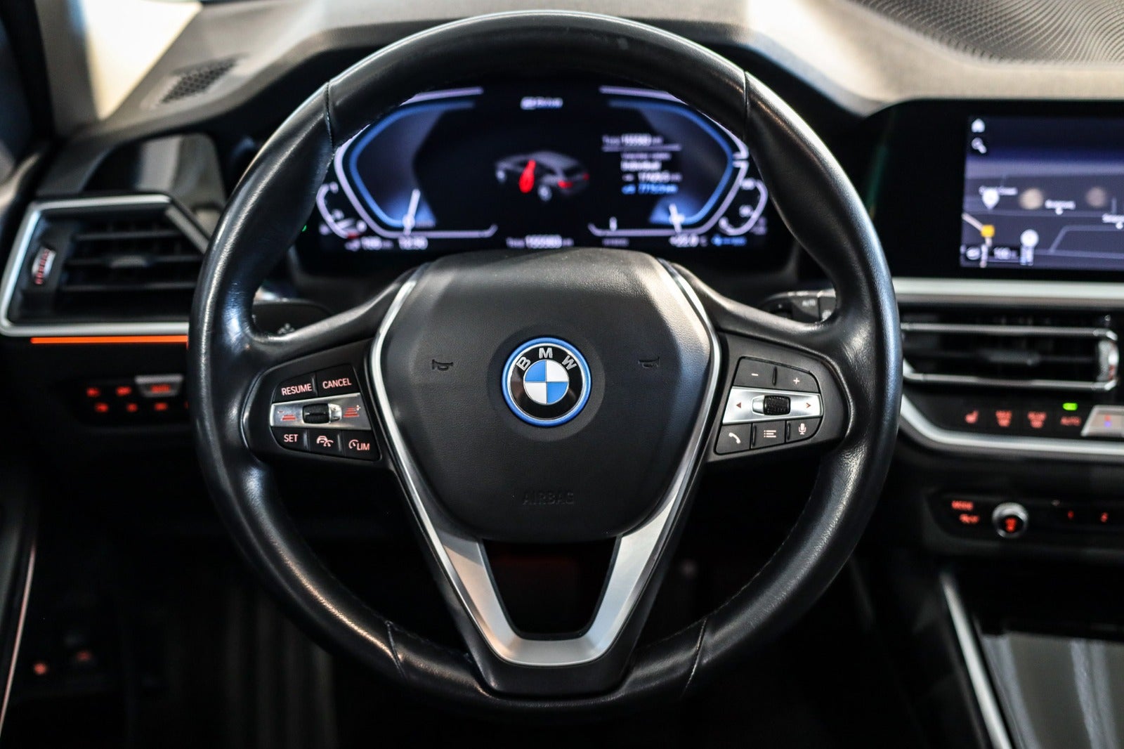 Billede af BMW 330e 2,0 Touring Sport Line aut.