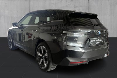 BMW iX xDrive50 Sport BMW iX xDrive50 Sport - 2