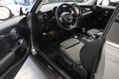 MINI Cooper SE Camden Edition