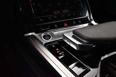 Audi e-tron S-line quattro