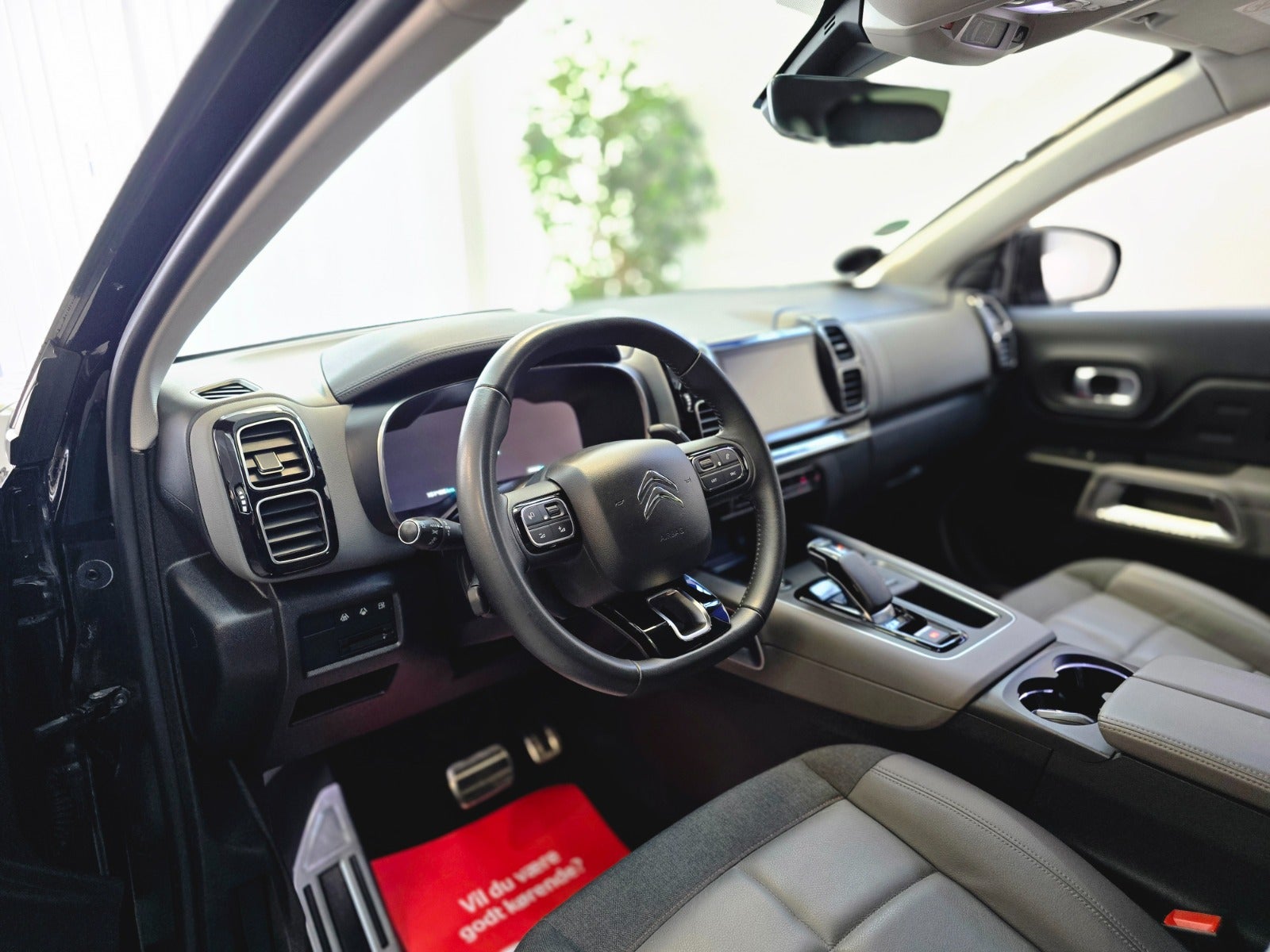 Billede af Citroën C5 Aircross 1,6 Hybrid Shine Sport EAT8