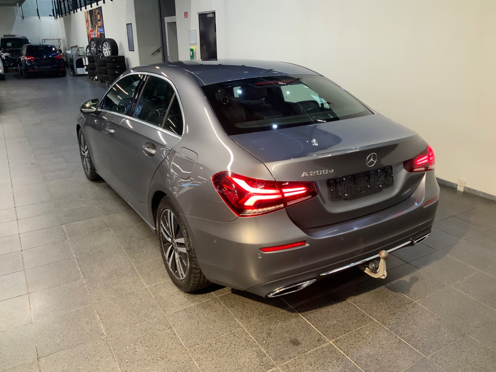 Mercedes-Benz A 200 d (5/8)