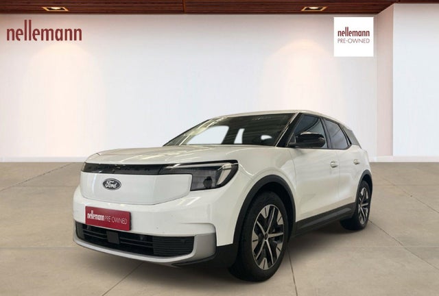 Ford Explorer Select Extended Range