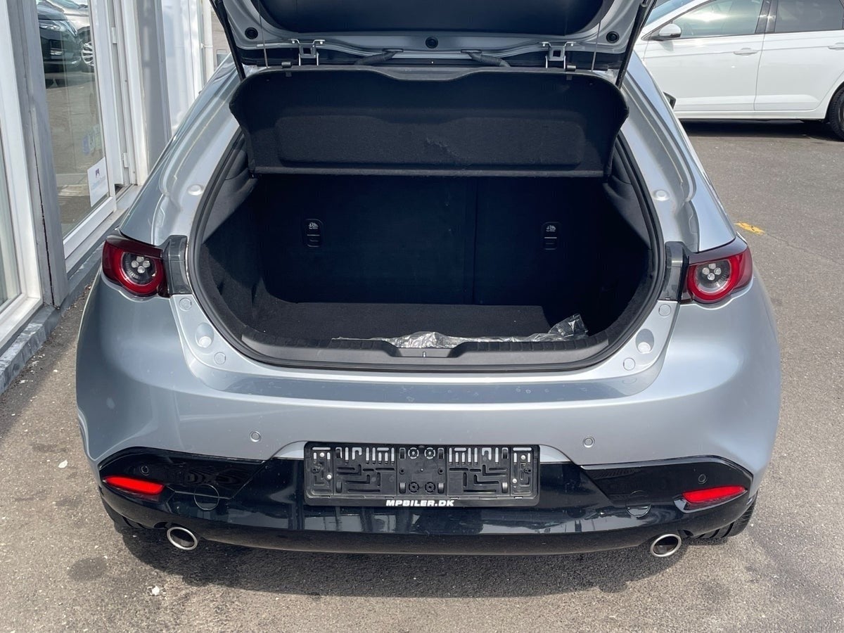 Billede af Mazda 3 1,8 SkyActiv-D 116 Sky aut.