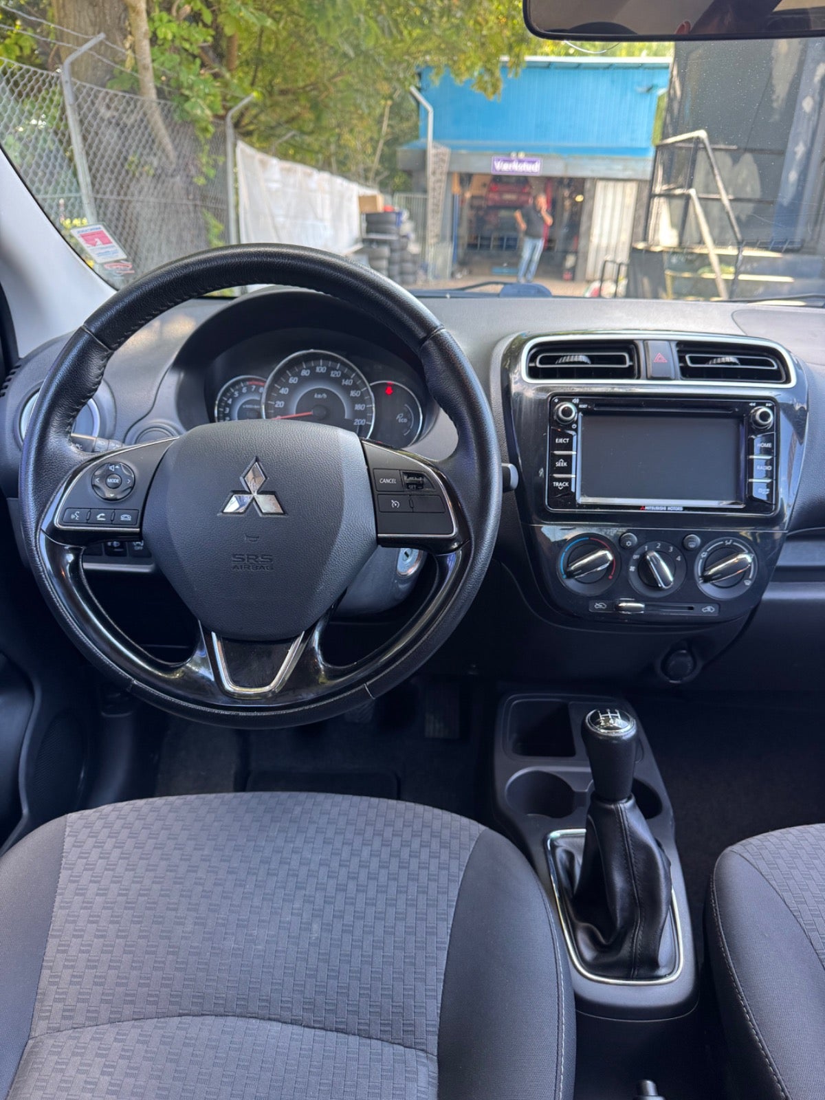 Billede af Mitsubishi Space Star 1,2 Inlead
