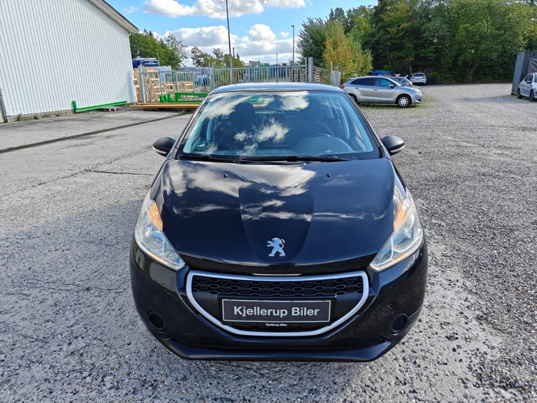 Peugeot 208 VTi Access