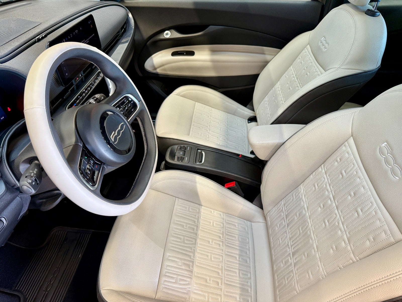 Billede af Fiat 500e 42 la Prima