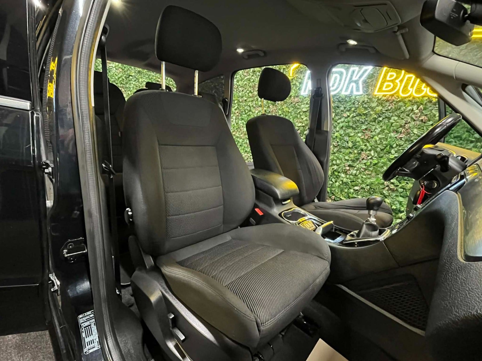 Billede af Ford S-MAX 2,0 TDCi 140 Titanium