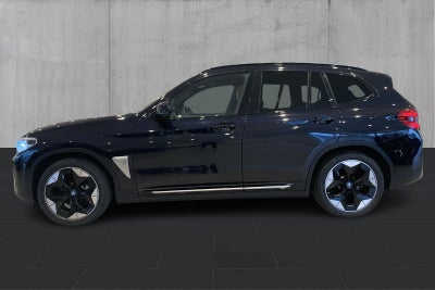 BMW iX3 Charged Impressive - 1