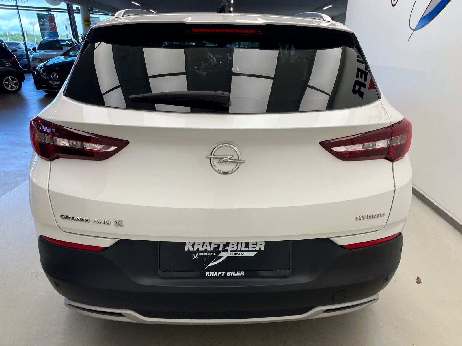 Billede af Opel Grandland X 1,6 Hybrid Innovation aut.