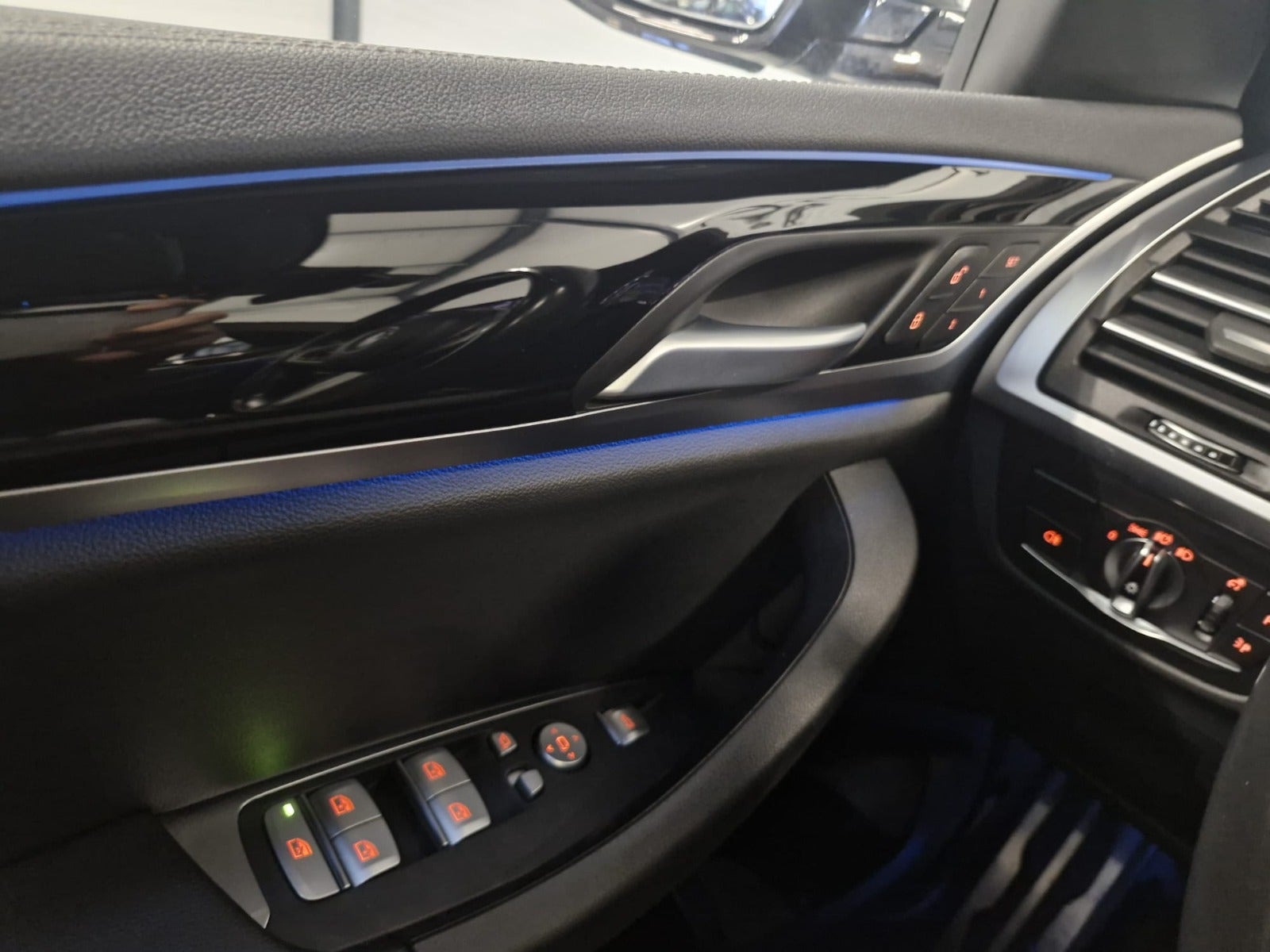 Billede af BMW iX3 Charged M-Sport